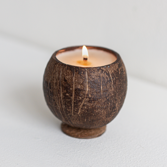 Outdoor Candle: Coconut Cup: 10oz: Cotton Wick